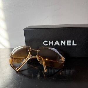 CHANEL Women's Sunglasses in Gold and Brown